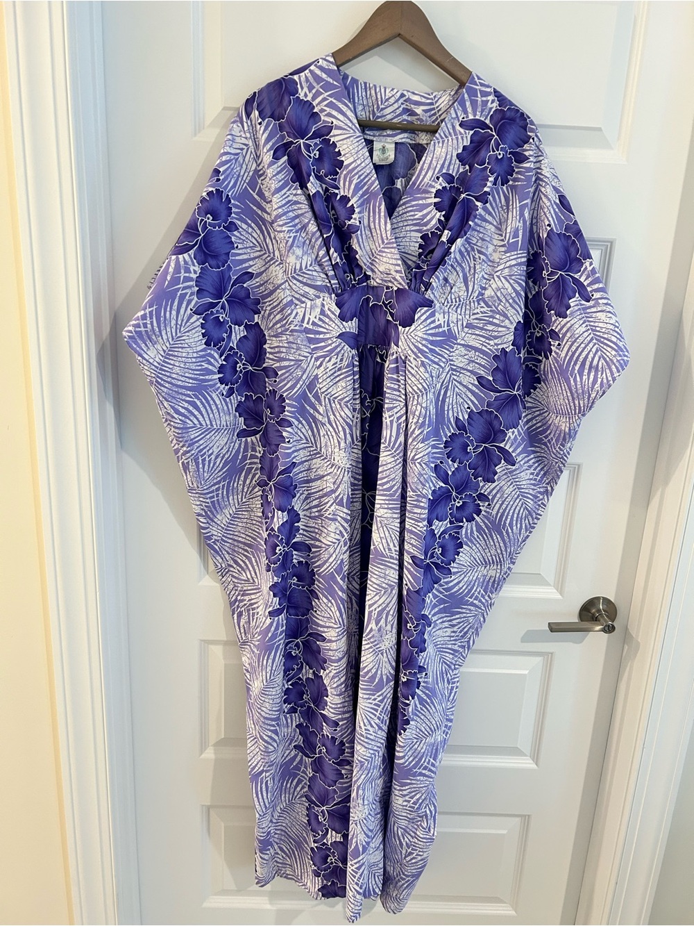 Vintage Royal Creations Hawaii Floral Muumuu Dress Purple White Orchids One Size